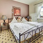 Zimmermann Aparthotel 4*